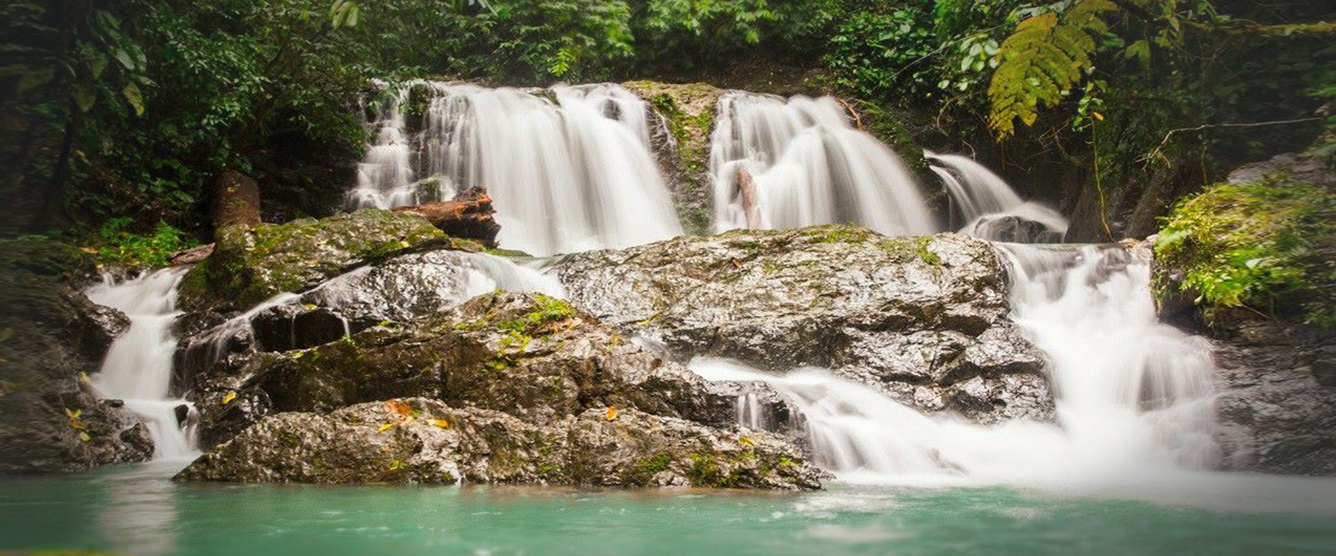 costa rica waterfall